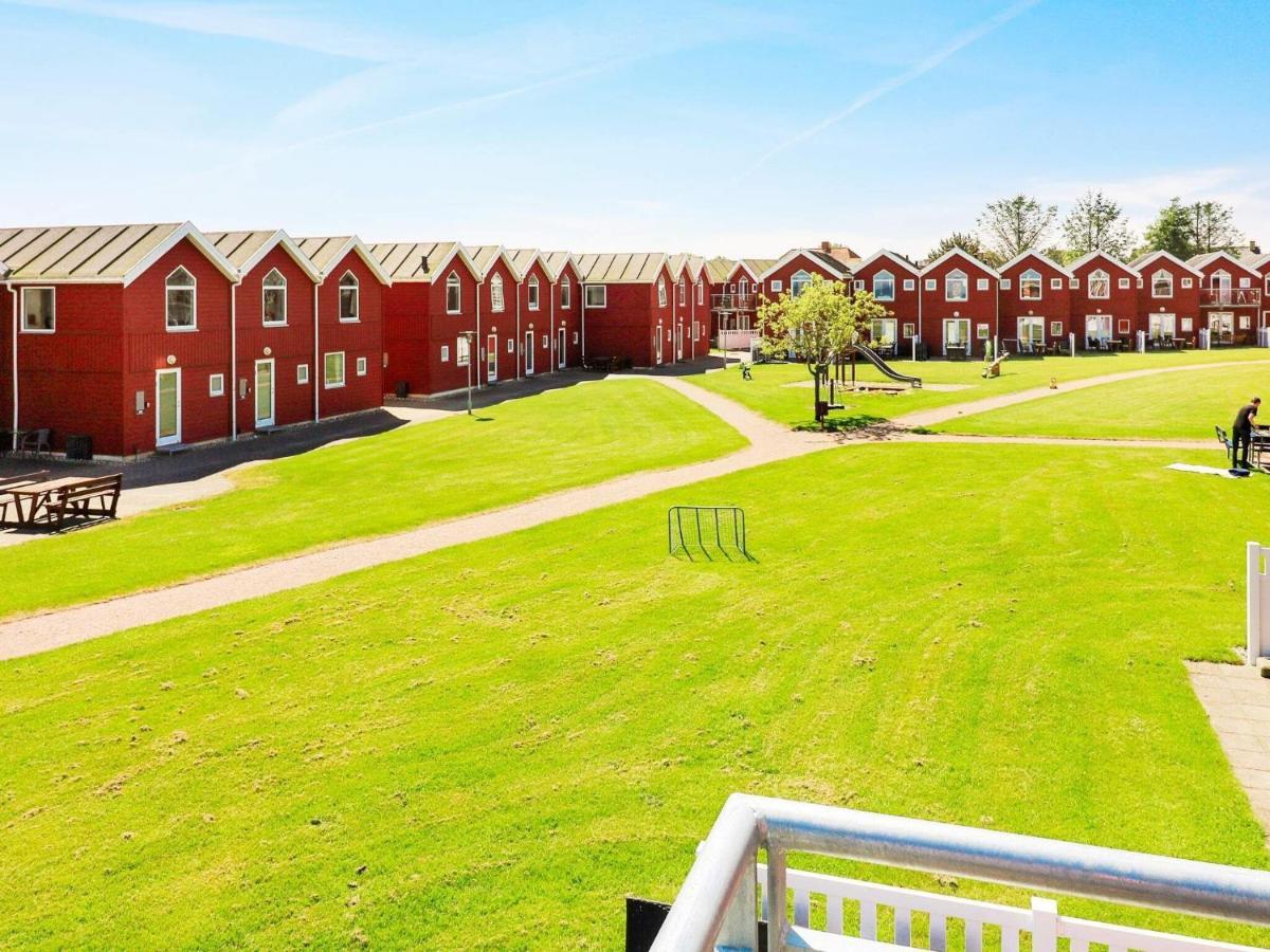 6 Person Holiday Home In Hadsund Eksteriør bilde